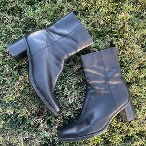 Vintage Bandolino square toe boots